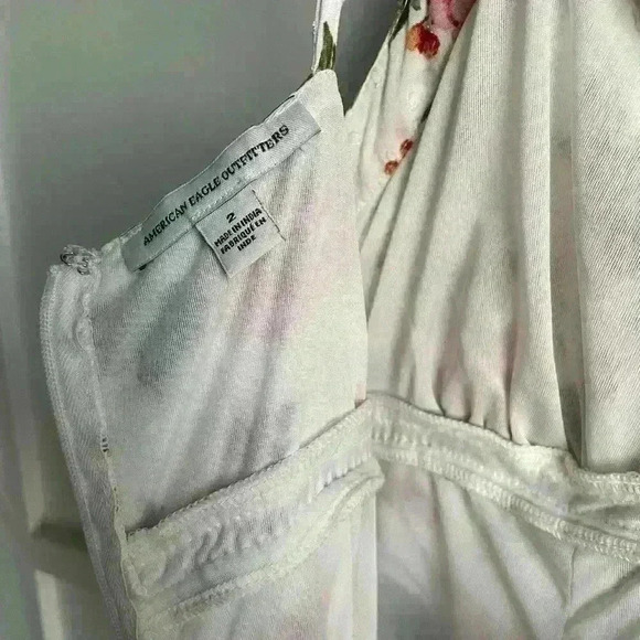 American Eagle White Pink floral jump Suit Romper Wide legged Boho size 2 - Picture 10 of 12